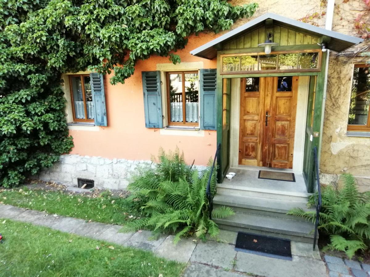 Ferienwohnung Mit Charme In Dresden Pillnitz Eg Exterior foto